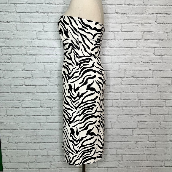 🔥NWT Leather zebra print Knee Length Dress, Size Medium - Picture 8 of 15